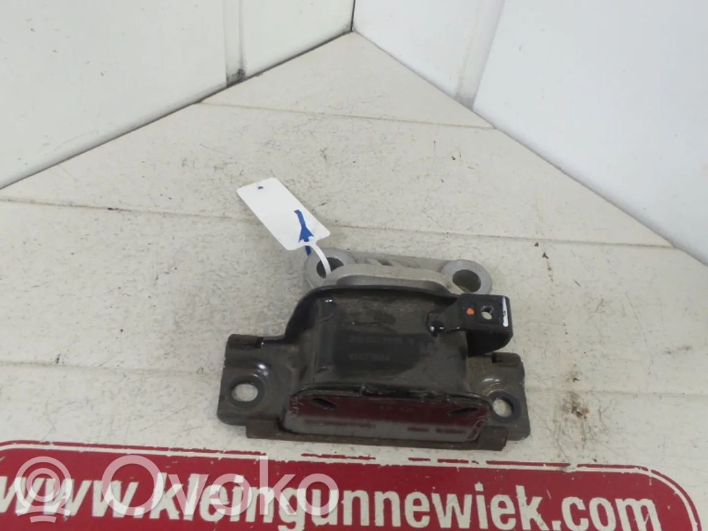 Opel Adam Engine mount bracket 