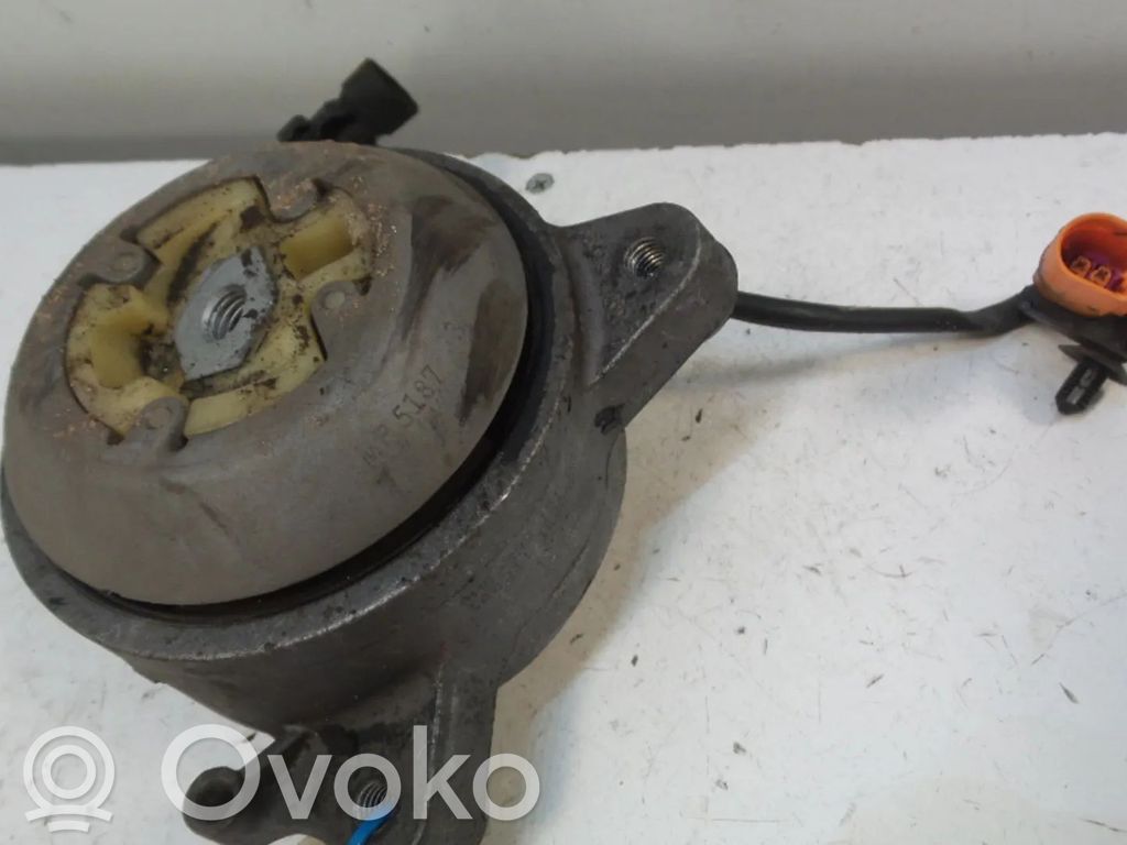 Audi A8 S8 D4 4H Engine mount bracket 
