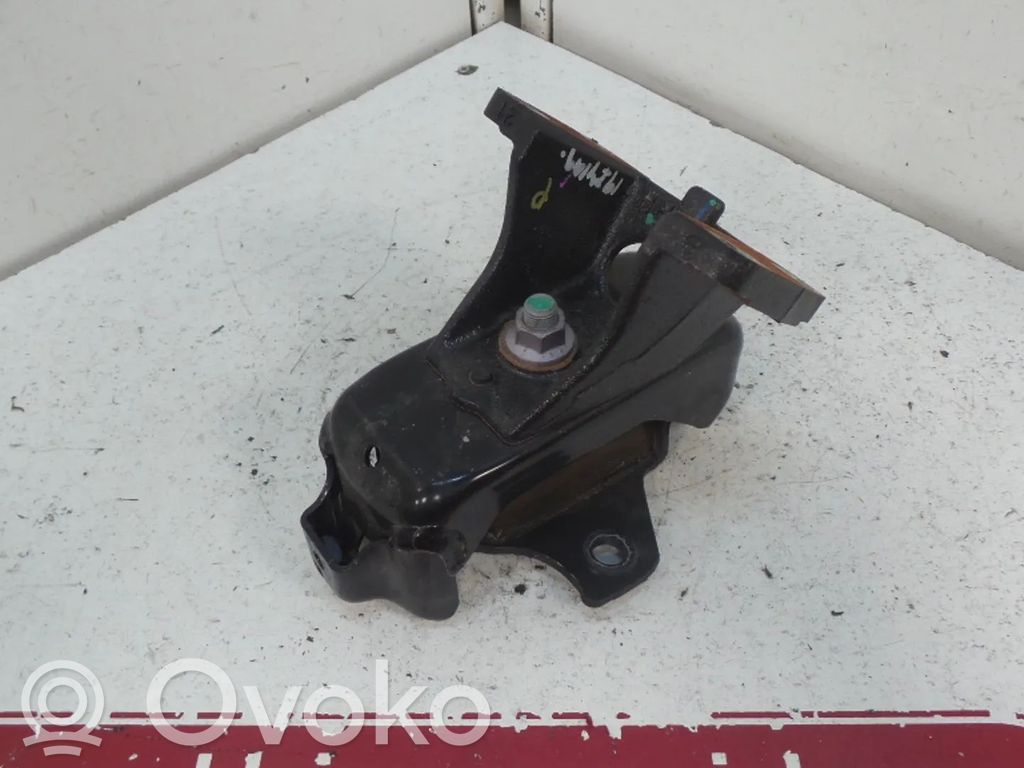 Wspornik / Mocowanie silnika   123610L020,2GD