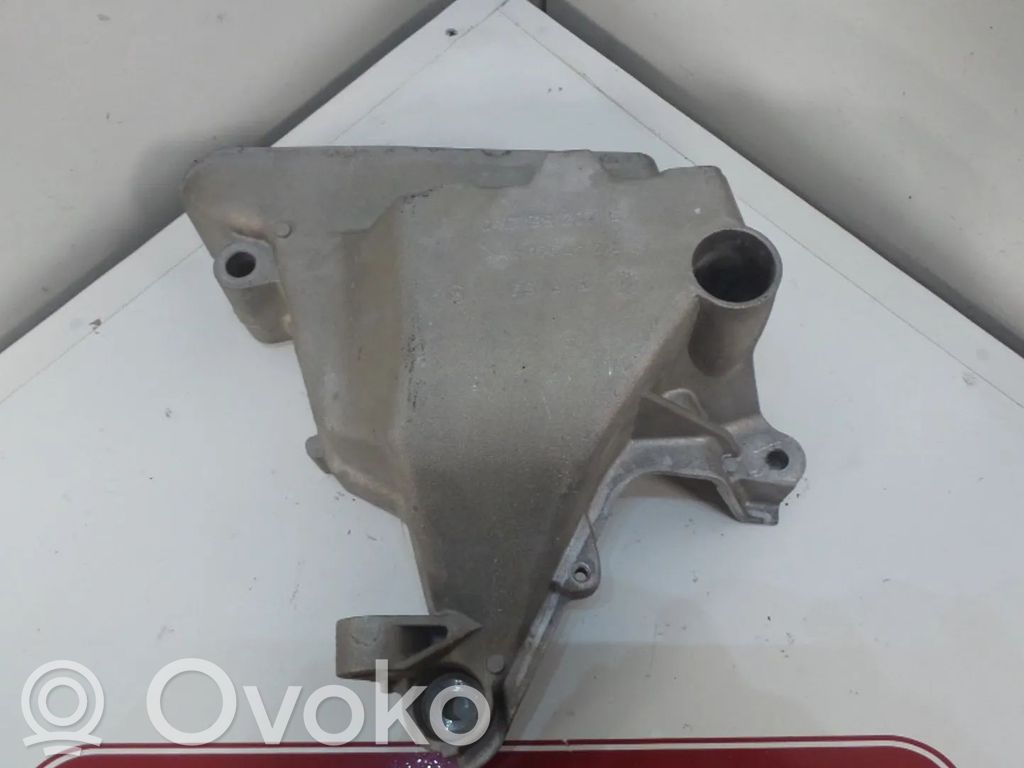 Volkswagen Up Engine mount bracket 