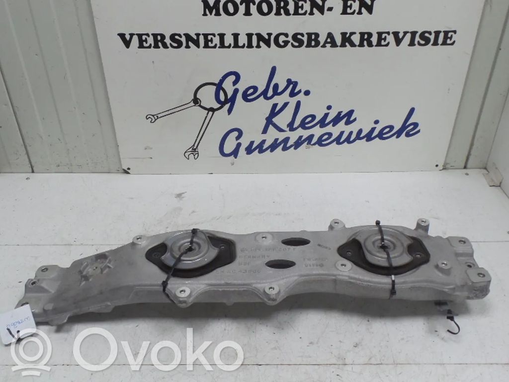Volkswagen Golf VII Dzinēja spilvens 