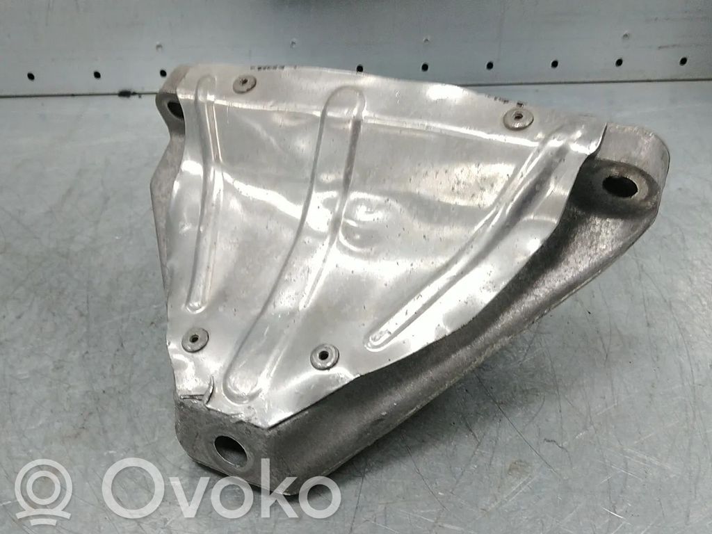 BMW 5 GT F07 Soporte de montaje del motor 