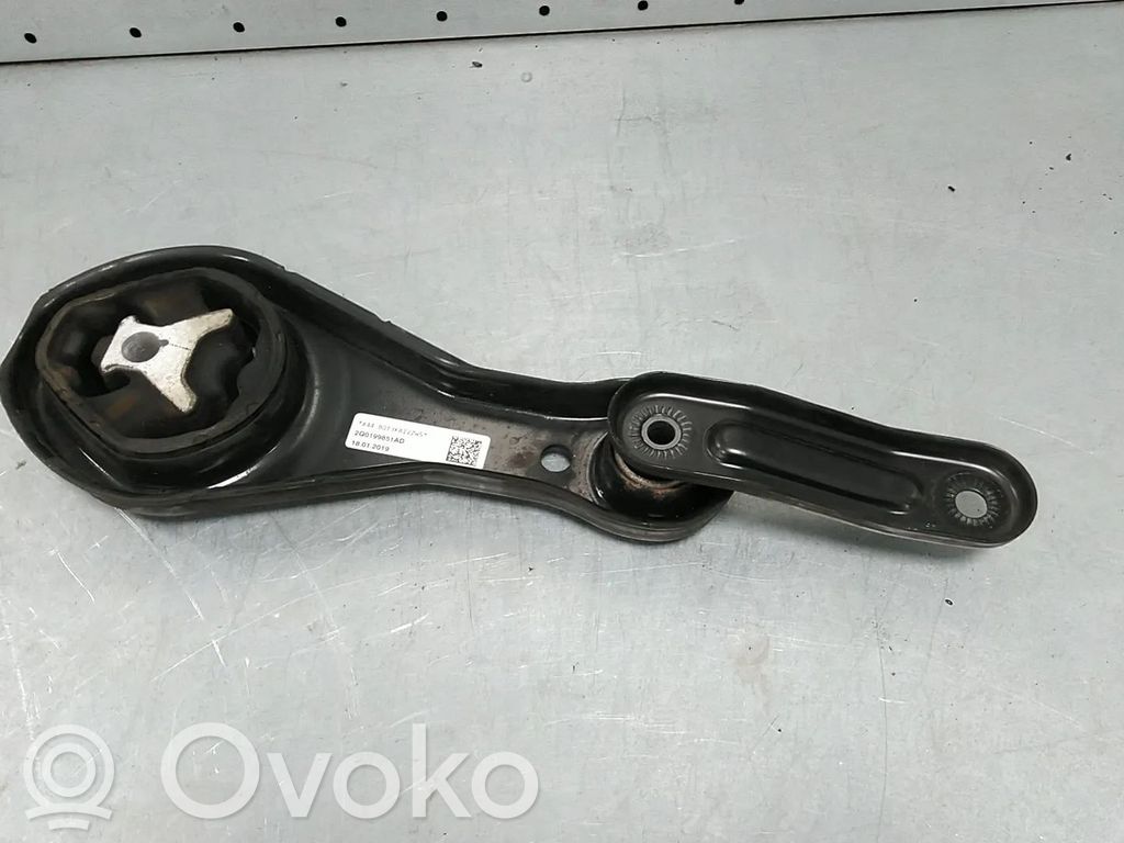 Volkswagen Polo VI Подушка двигателя 