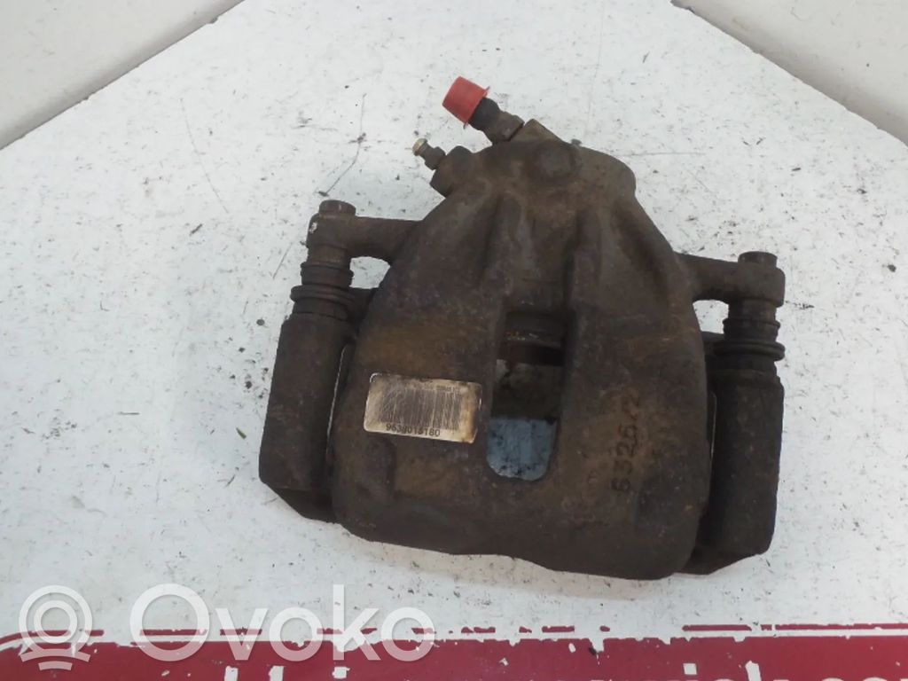 Citroen C3 Pluriel Etujarrusatula 