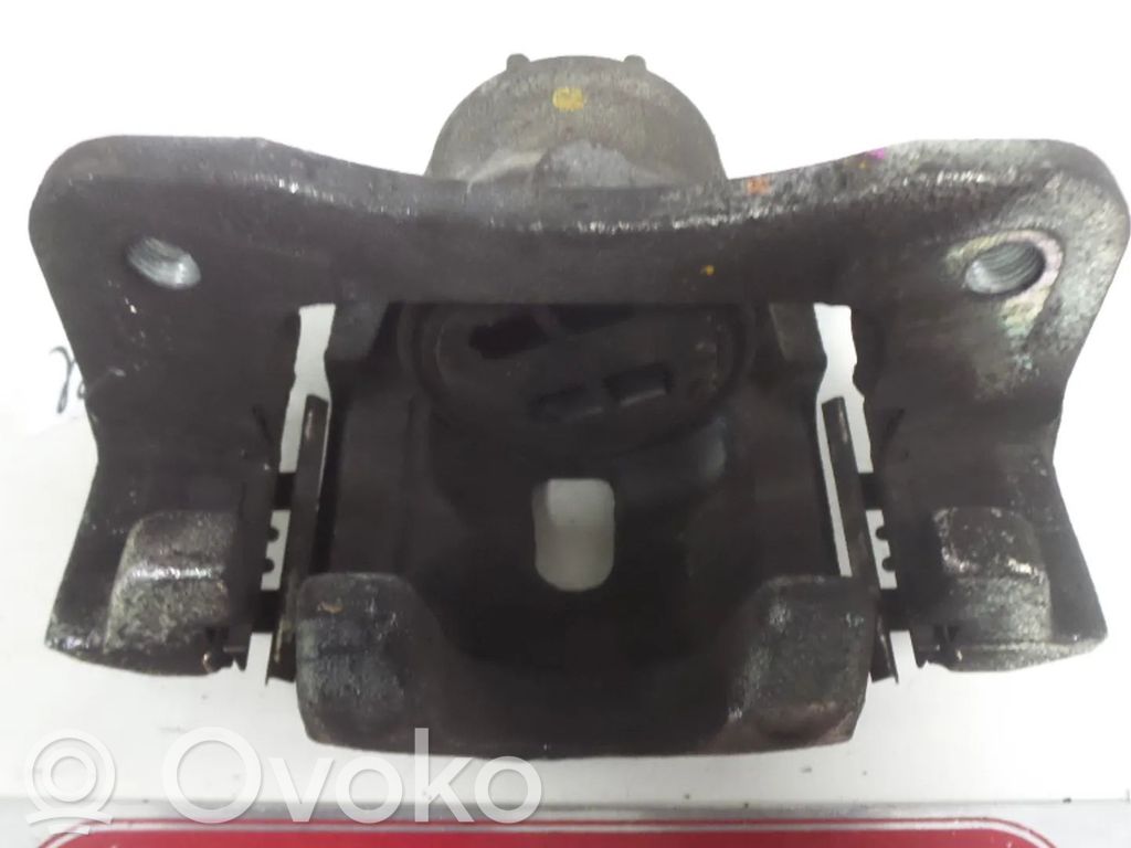 Suzuki Celerio Priekinis suportas 
