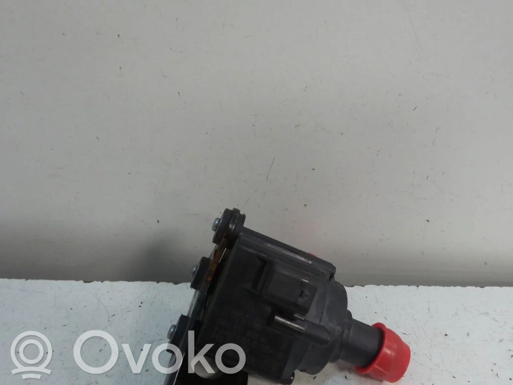 Volkswagen Scirocco Pompa wody 