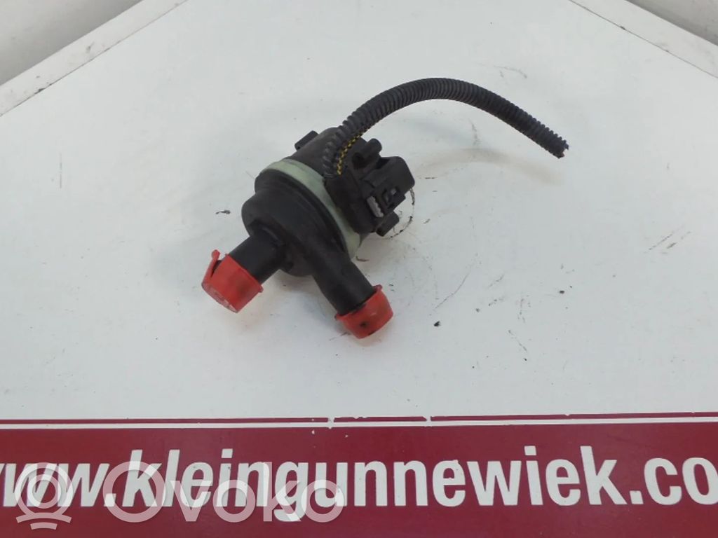 Opel Corsa D Ūdens sūknis 