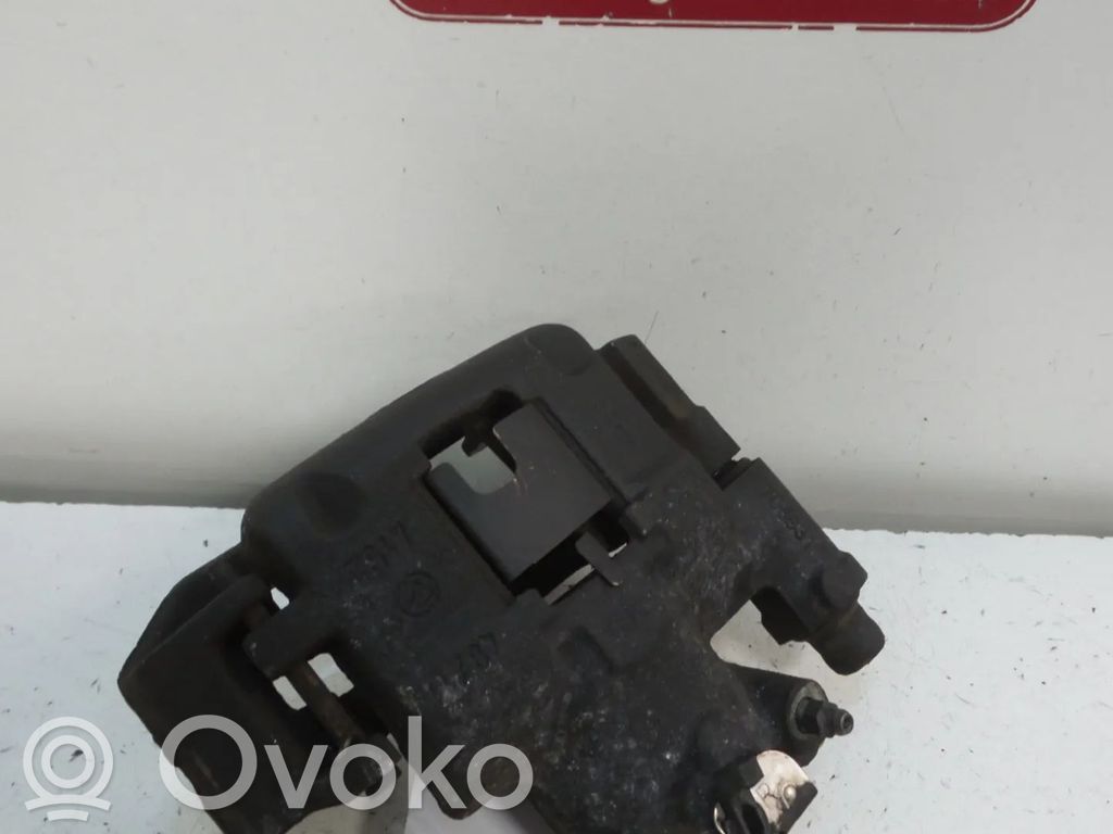 Etujarrusatula   BS512B120BA