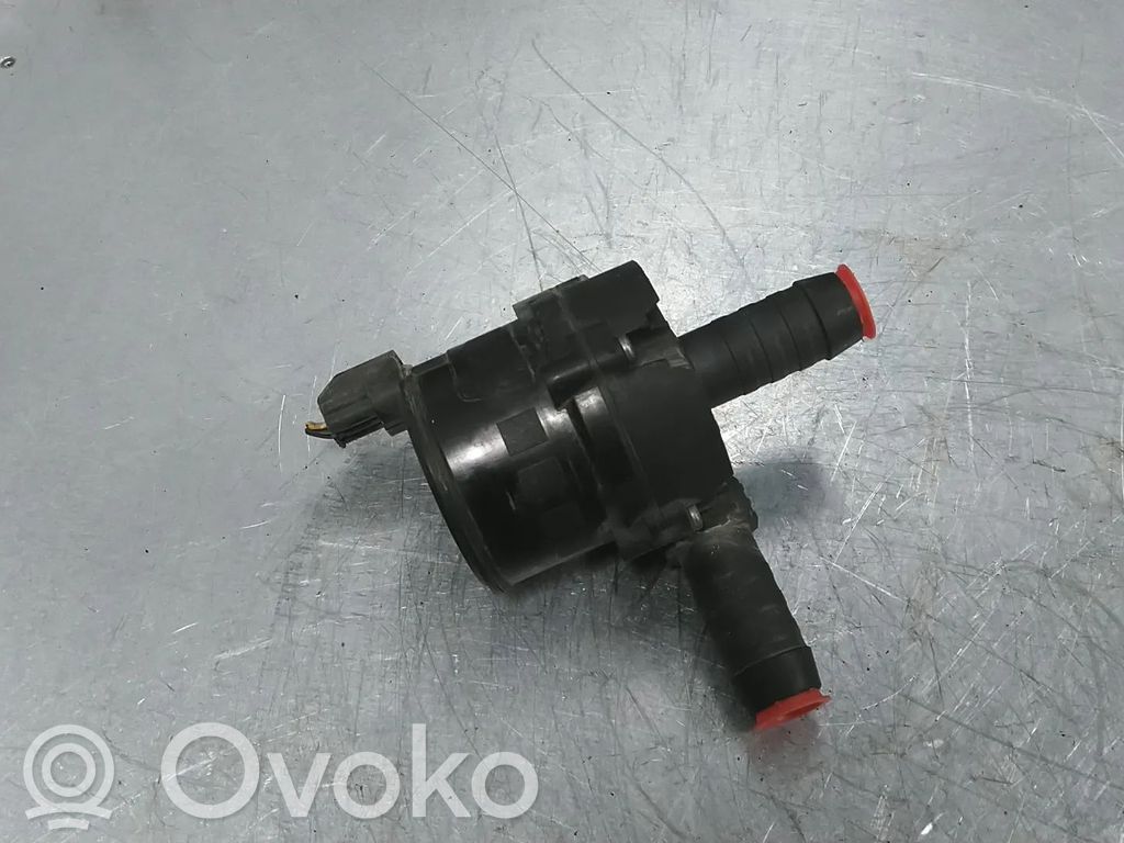 Ford Transit Bomba de agua 
