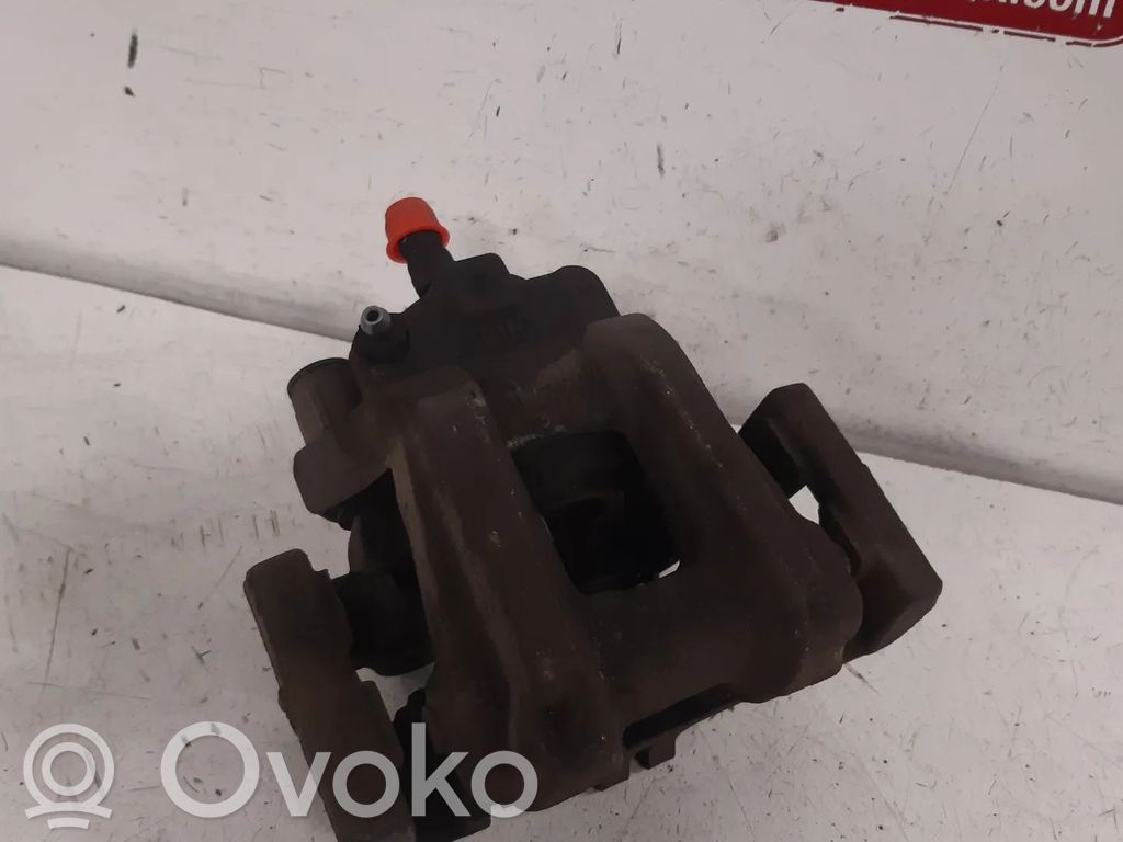 BMW 1 F20 F21 Задний суппорт 