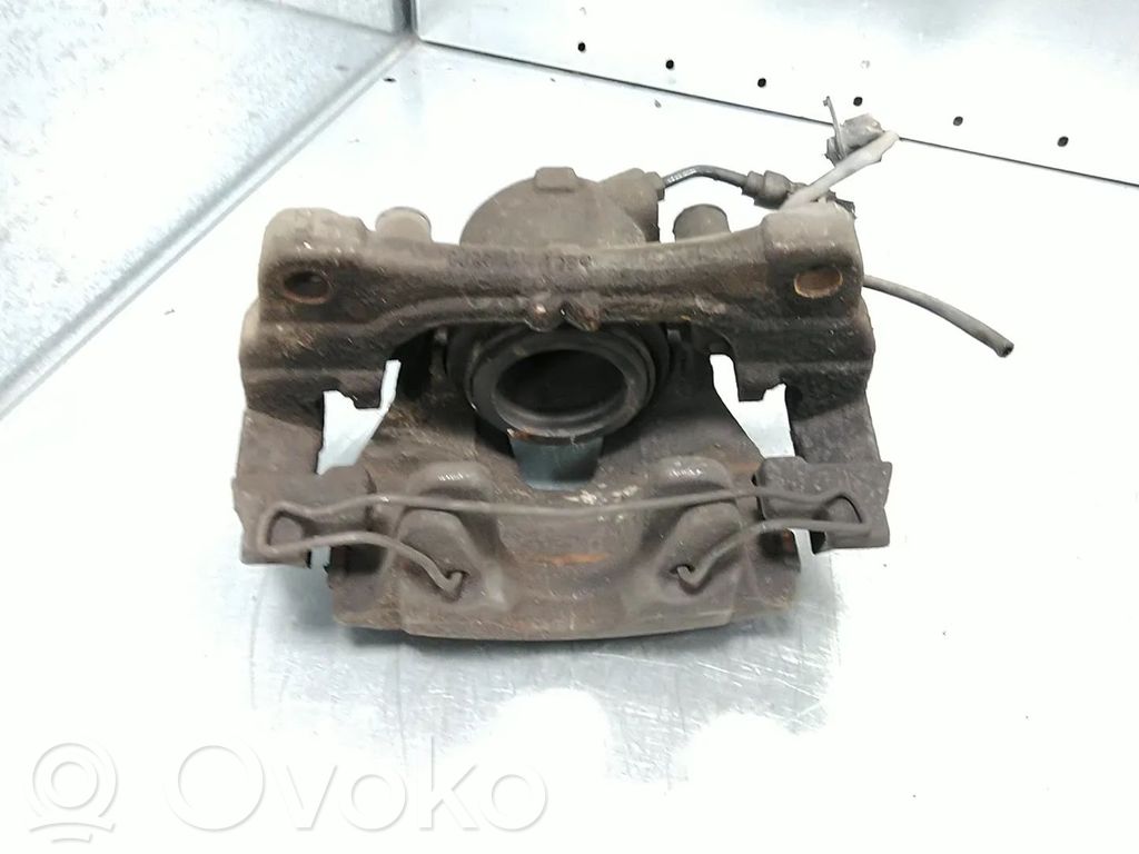 Audi A4 S4 B9 Передний суппорт 