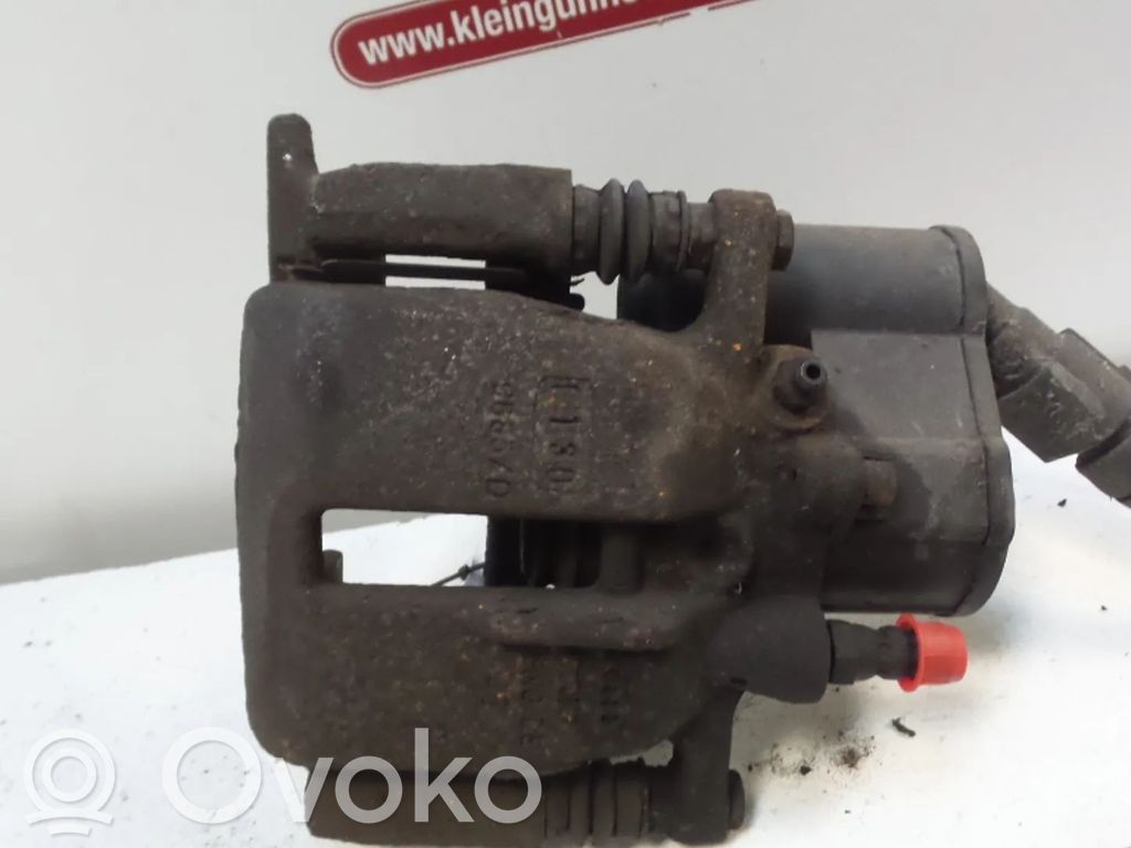 Audi A6 S6 C6 4F Tylny zacisk hamulcowy 