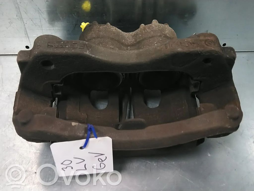 Opel Movano B Передний суппорт 