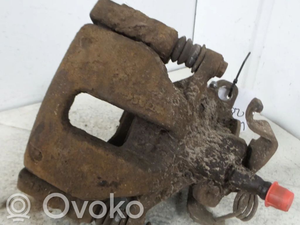 Ford Transit Задний суппорт 