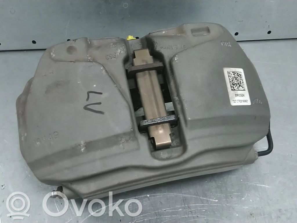 Audi A4 S4 B9 Etujarrusatula 