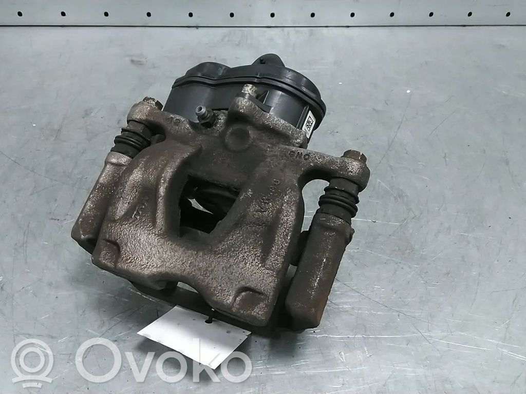 Audi A4 S4 B9 Takajarrusatula 