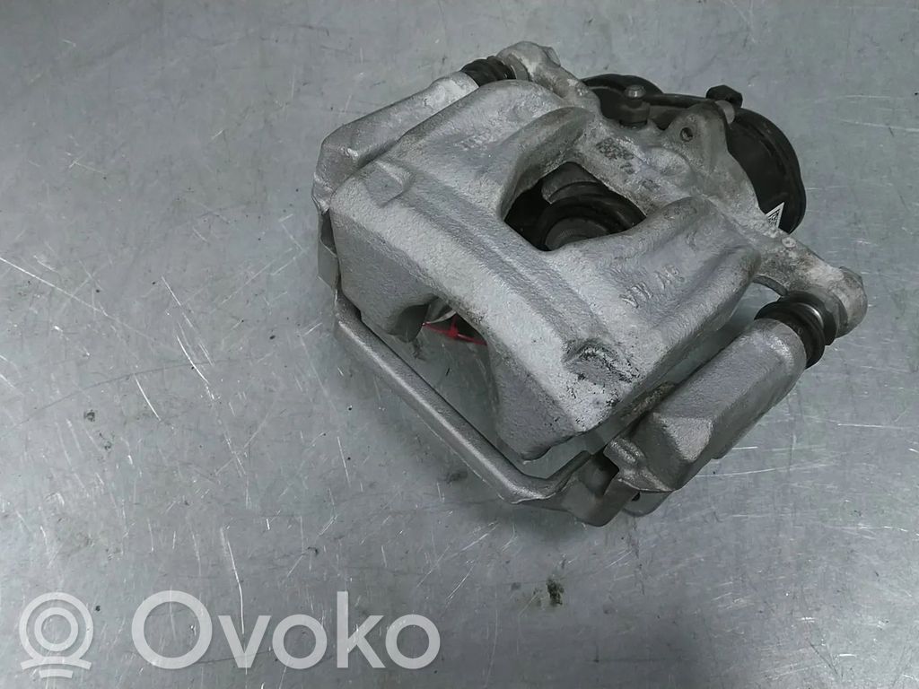 Audi A5 Tylny zacisk hamulcowy 