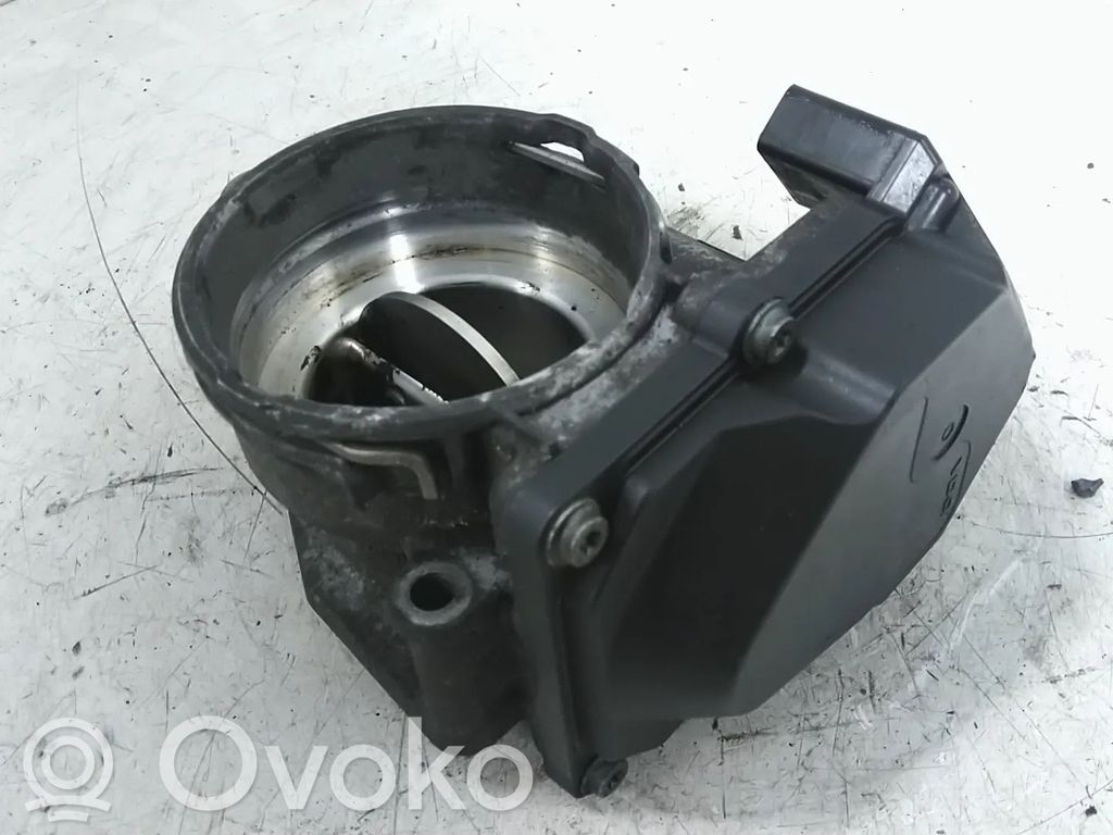 Volkswagen PASSAT B6 Valvola corpo farfallato elettrica