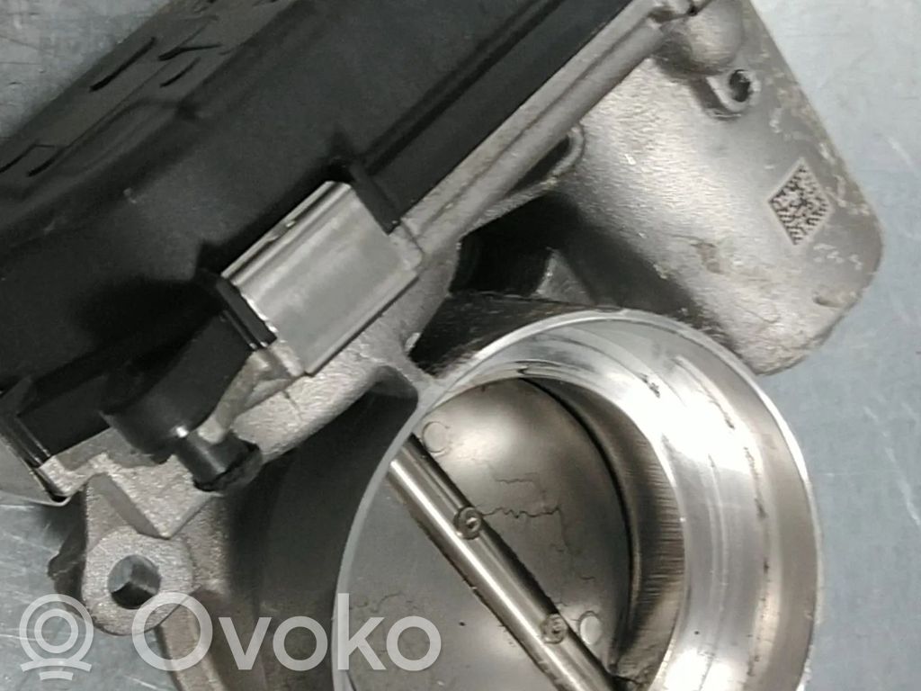 Volkswagen Golf VIII Boîtier de papillon électrique 