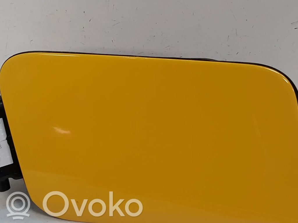 Audi Q2 - Trappe d'essence 