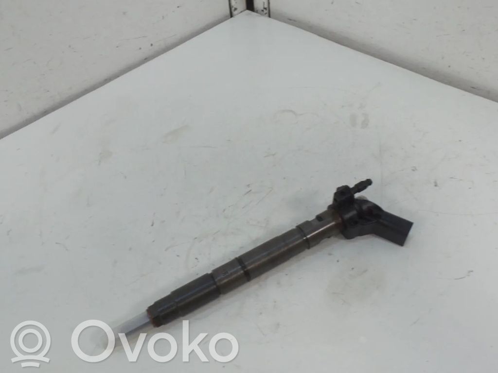 Audi A6 S6 C6 4F Wtryskiwacz paliwa 