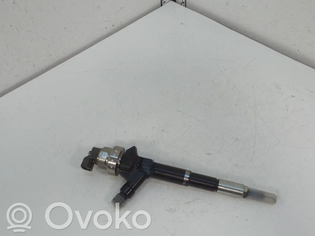 Inyector de combustible   55567729,55567729CA,821005,A17DTC,A17DTE,A17DTF,A17DTI,A17DTJ,A17DTS,LKR,LUD