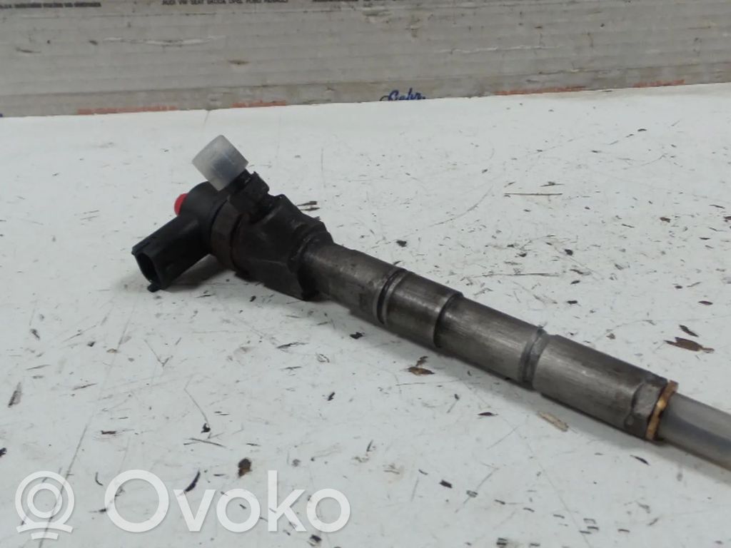 Opel Insignia A Inyector de combustible 