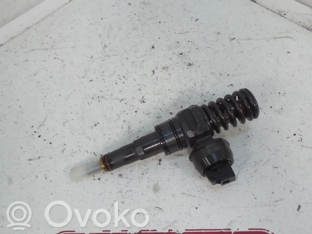 Inyector de combustible   0414720314,038130073BP,038130080X,BMS