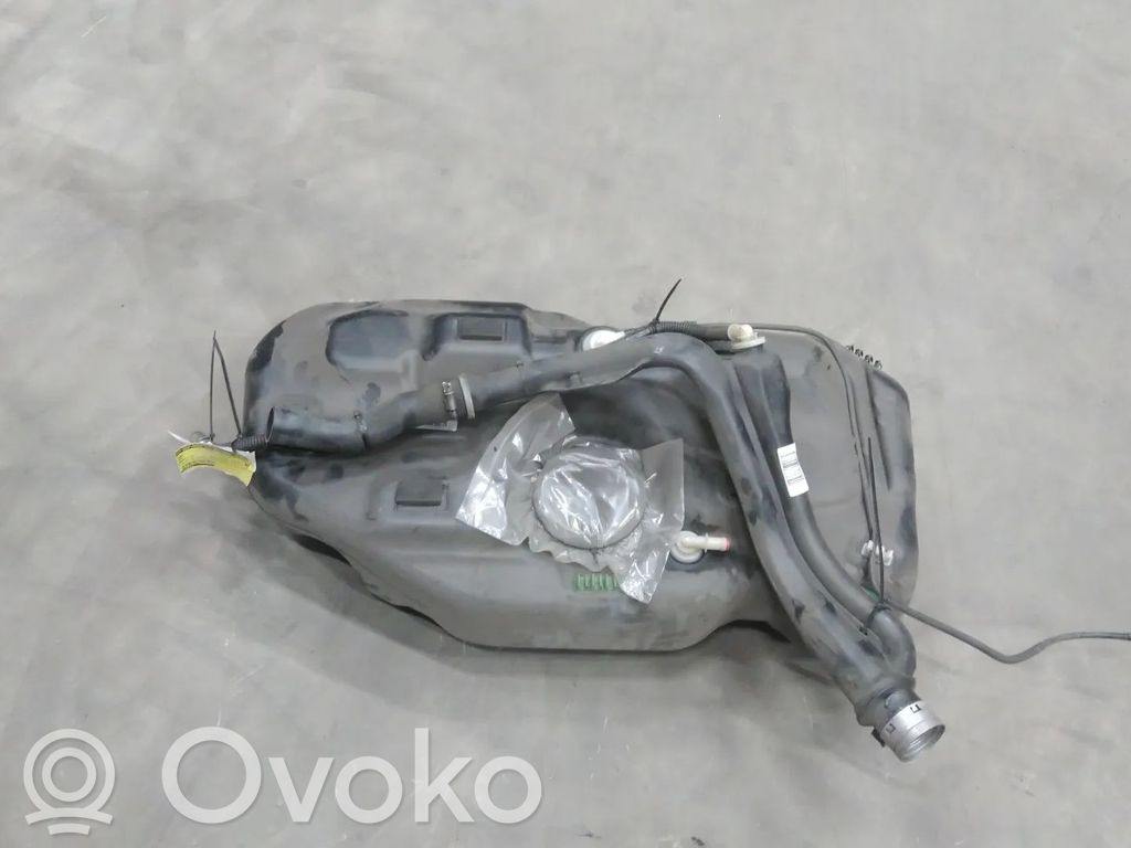 Opel Corsa D Degalų bakas 