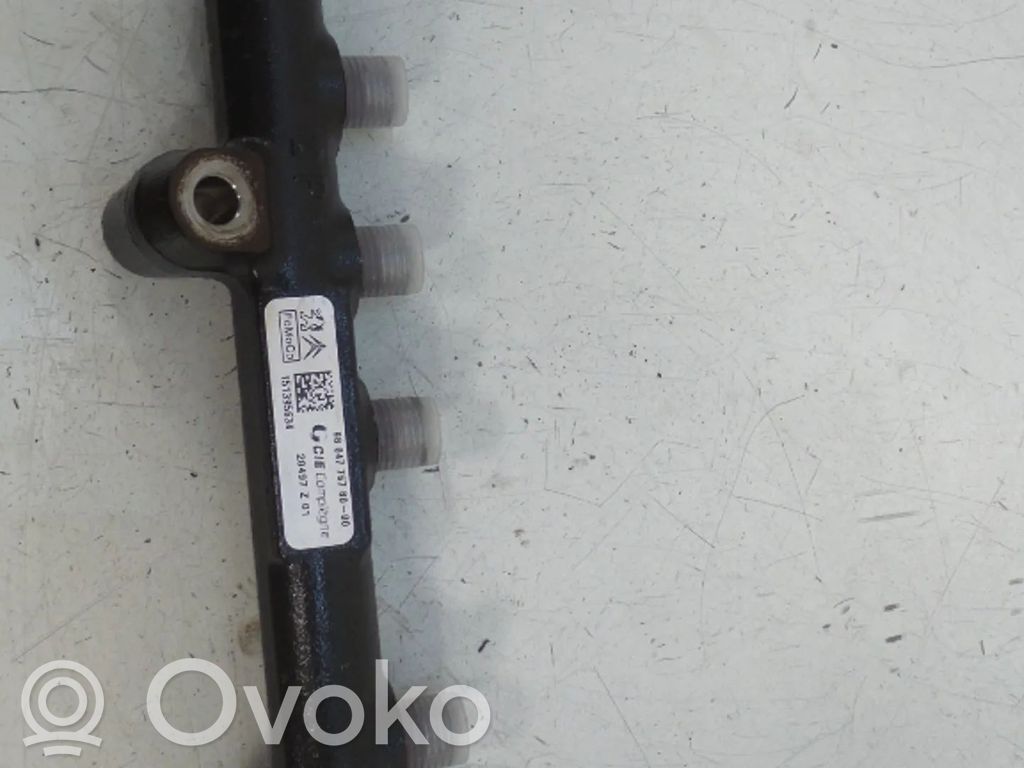 Ford Focus Fuel main line pipe 