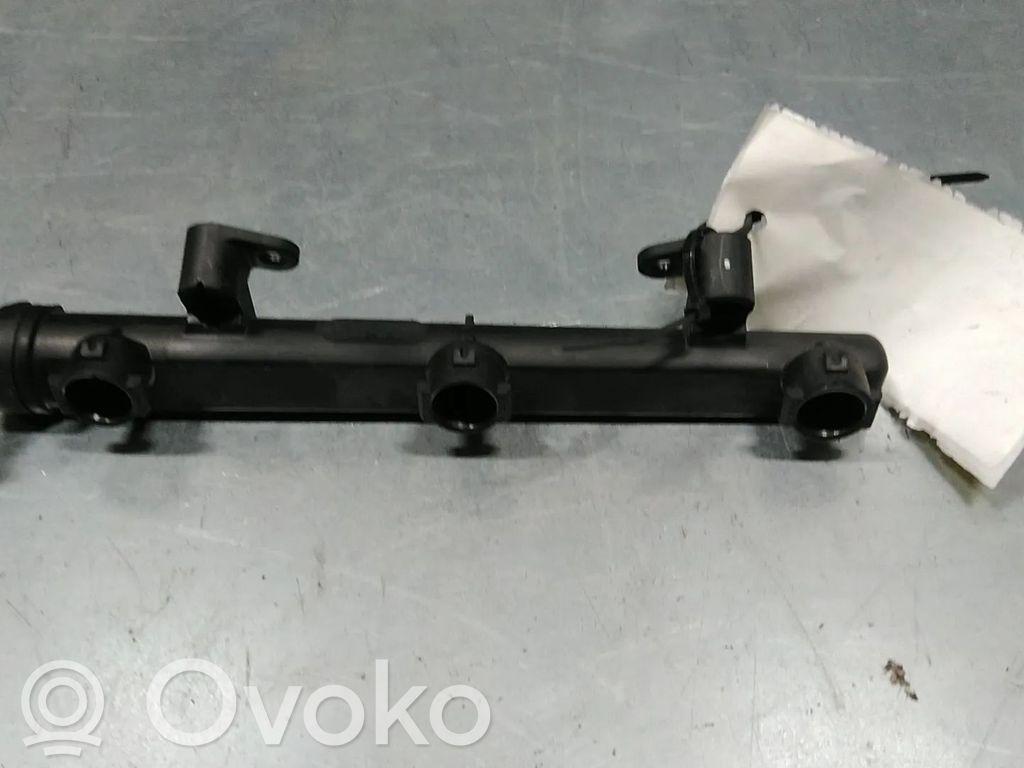 Volkswagen Polo V 6R Fuel main line pipe 