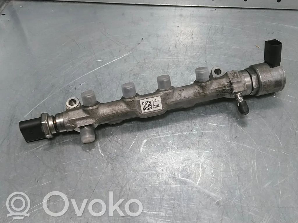 Volkswagen Golf VIII Polttoainepääputki 