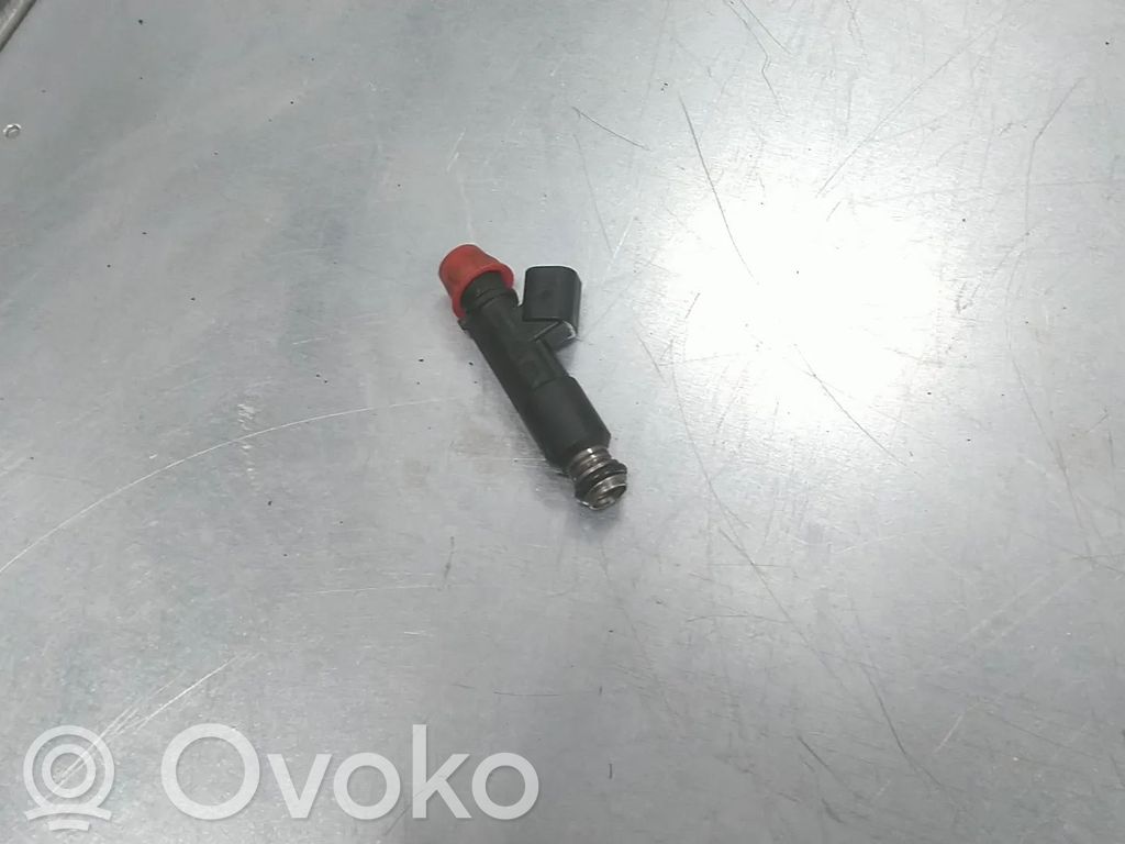 Opel Karl Wtryskiwacz paliwa
