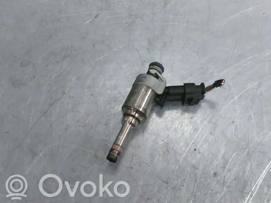 Volkswagen PASSAT B6 Injector combustibil 