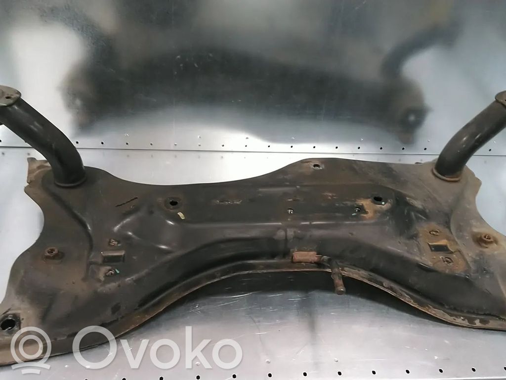 Suzuki Alto Subcadru frontal 