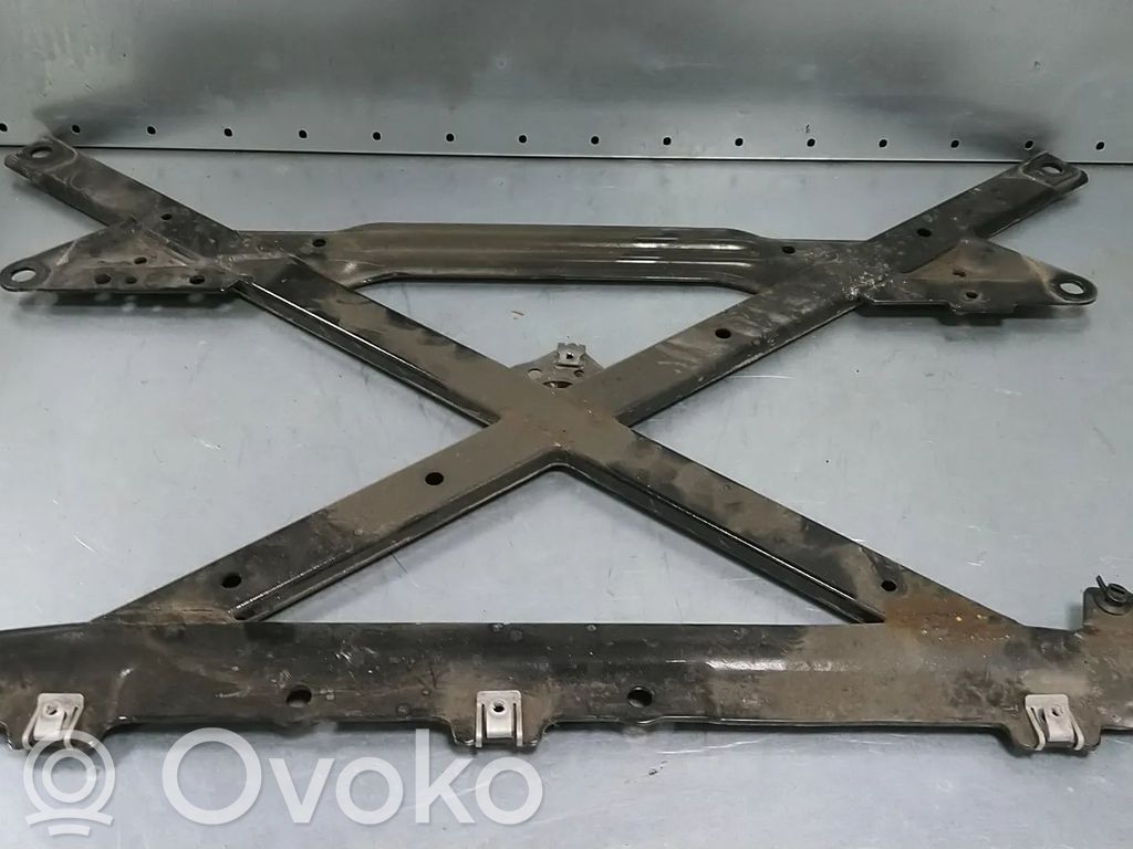 Audi A5 8T 8F Sottotelaio anteriore 