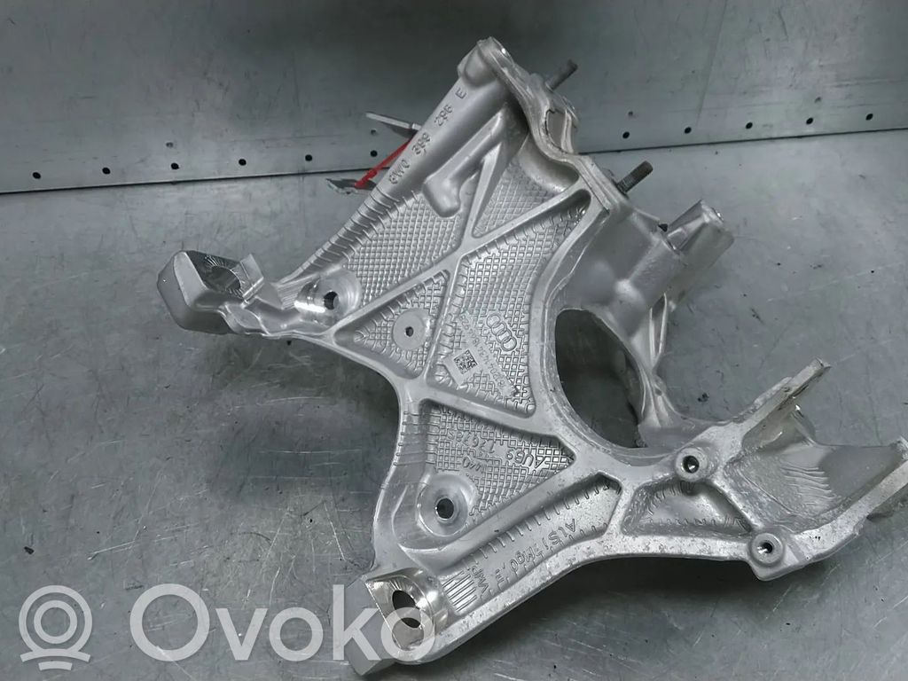 Audi A5 Priekinis traversas 