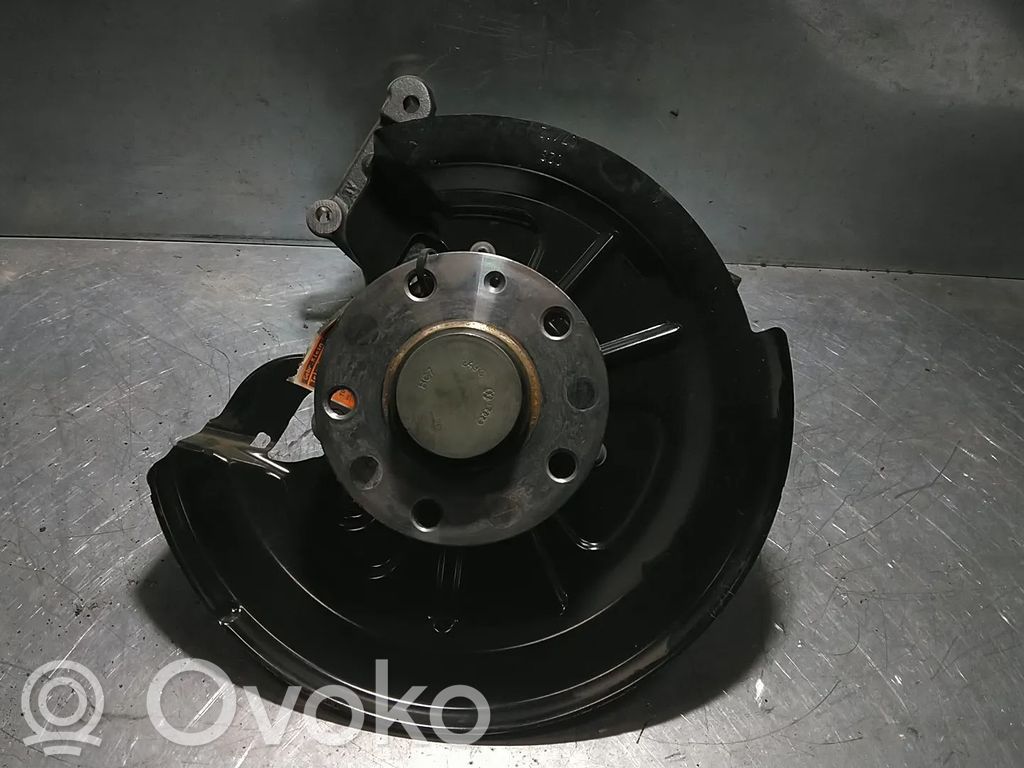 Volkswagen Touran II Achsschenkel hinten 