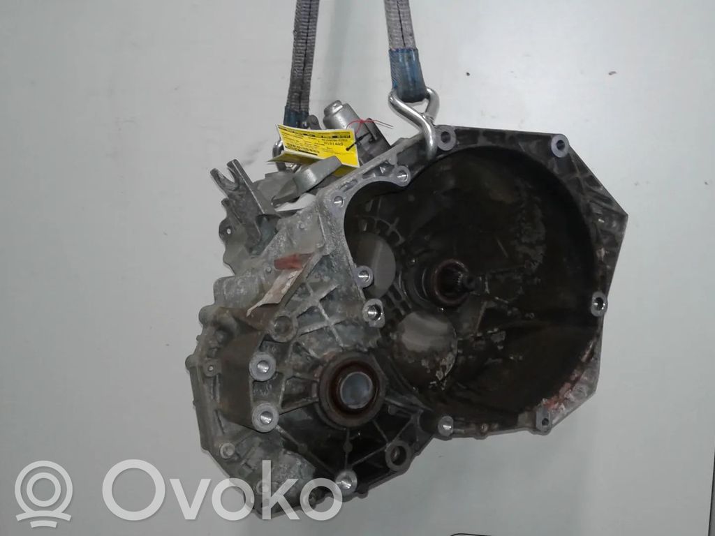 Opel Insignia A Manual 5 speed gearbox 