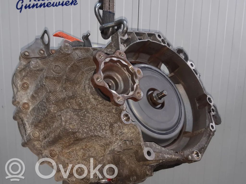 Volkswagen PASSAT B6 Manual 5 speed gearbox 