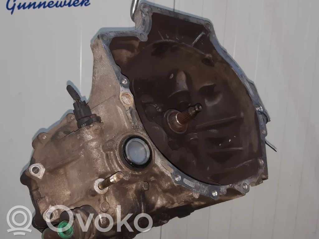 KIA Rio Mehāniska 5 ātrumu pārnesumkārba 