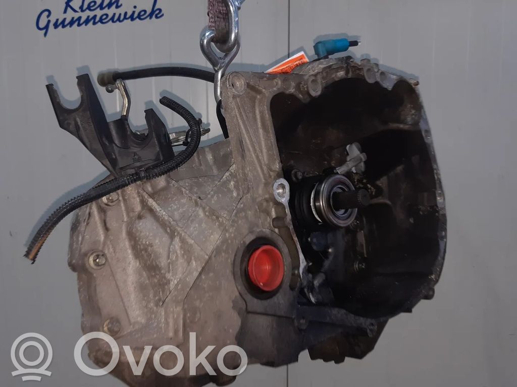 Renault Clio III Manualna 5-biegowa skrzynia biegów 