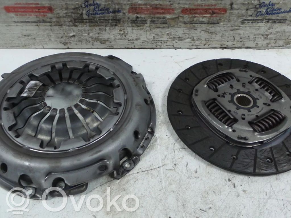 Dacia Logan II Kit frizione 