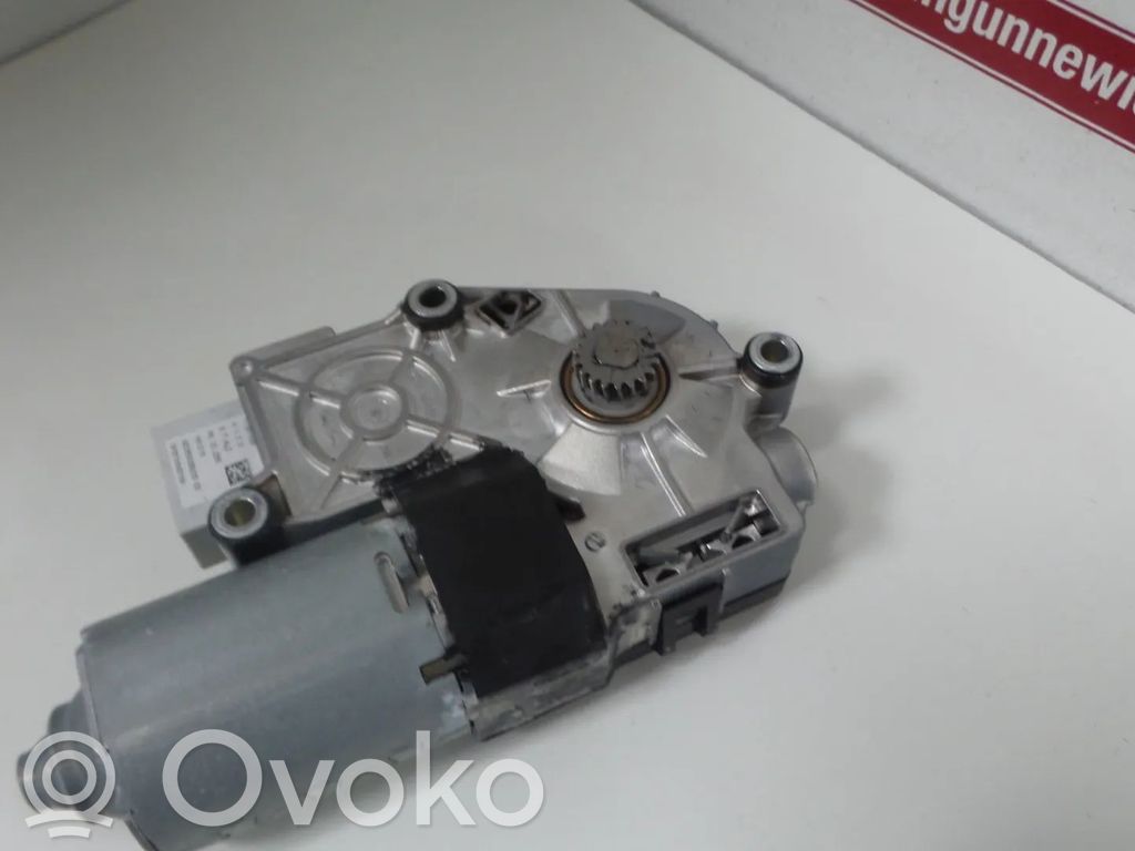 Audi Q3 8U Motor / Aktuator 