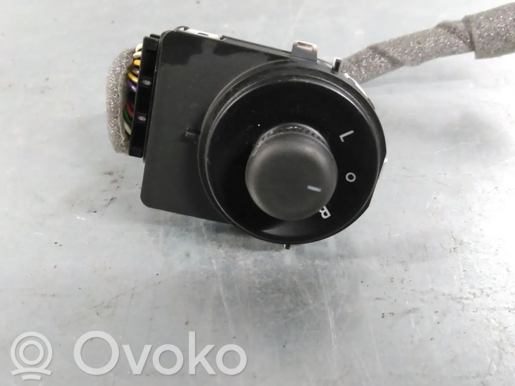 Opel Insignia A Otros repuestos del interior 