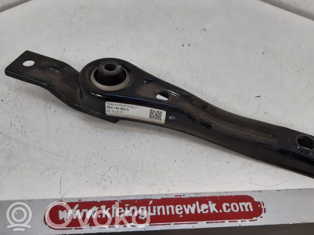 Volkswagen Golf VII Gearbox mount 