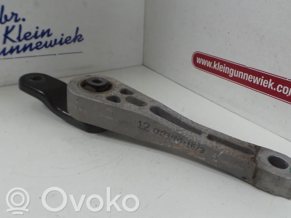 Volkswagen Jetta VI Soporte de la caja de cambios 