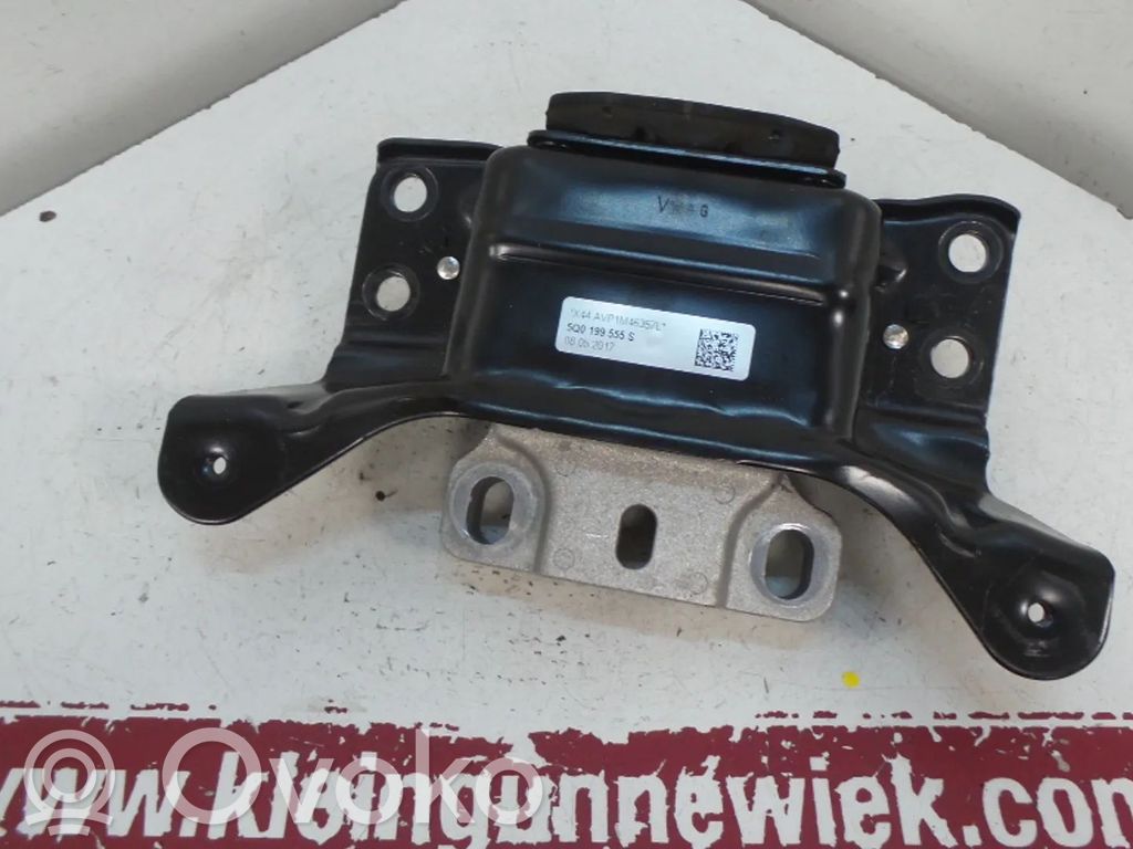Volkswagen Golf Sportsvan Supporto della scatola del cambio 