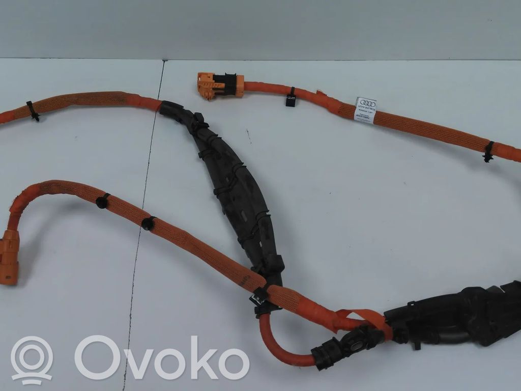 Audi e-tron High voltage cable 