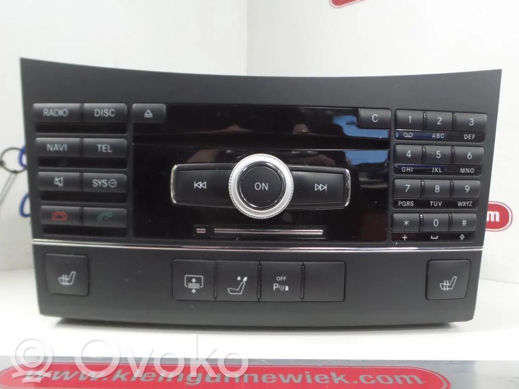 Mercedes-Benz E W212 CD/DVD player unitate navigație 